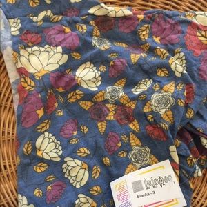 Lularoe NWT Bianka kimono top